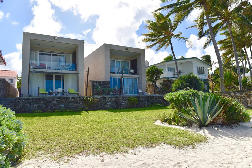 Turquoise Bay Beach Apartments Trou D'Eau Douce Bagian luar foto