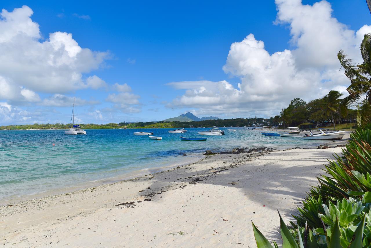 Turquoise Bay Beach Apartments Trou D'Eau Douce Bagian luar foto